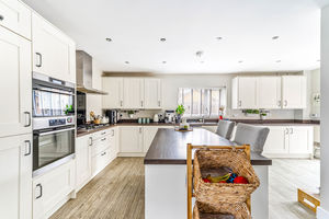 Photo 14- click for photo gallery